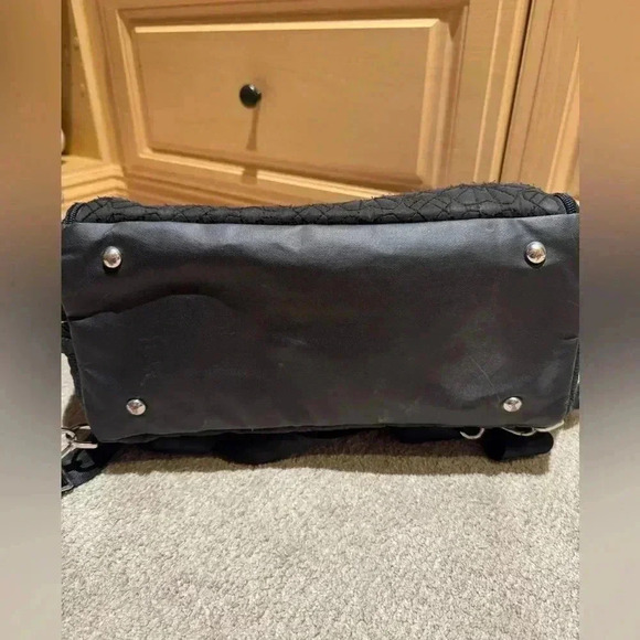 Petunia Pickle Bottom convertible diaper bag - Picture 2 of 3